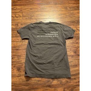 Vuori Gray Small Graphic T Shirt